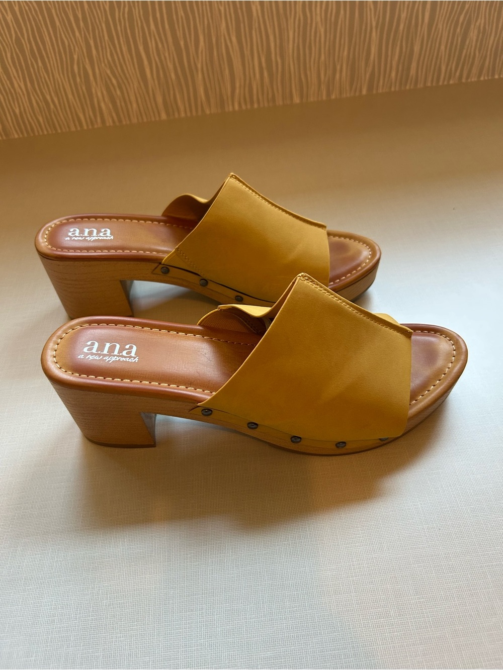 a.n.a Mustard Yellow Slide Clog Heels Size 11